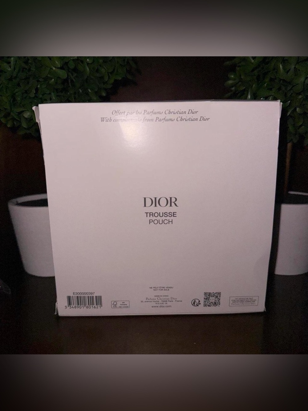 Dior GWP✨🩷🧡🎀White Trousse Pouch with Box - Picture 2 of 3